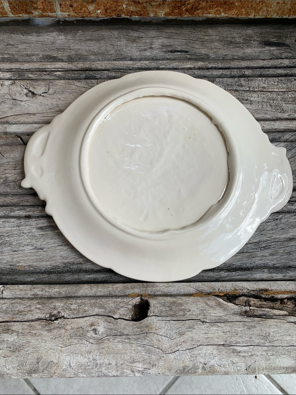 Vintage White Porcelain Covered Tureen with Ladle and Underplate - Picture 13 of 16